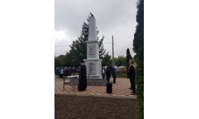 Organizare eveniment cultural pentru lansarea a două cărți și conferirea unor titluri de cetățean de onoare ai satului Cârligi.